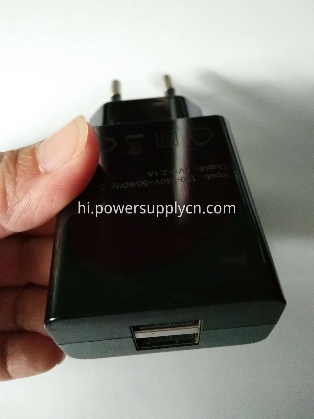 5V2100MA दोहरी USB फोन चार्जर 5V2100MA dual USB phone charger